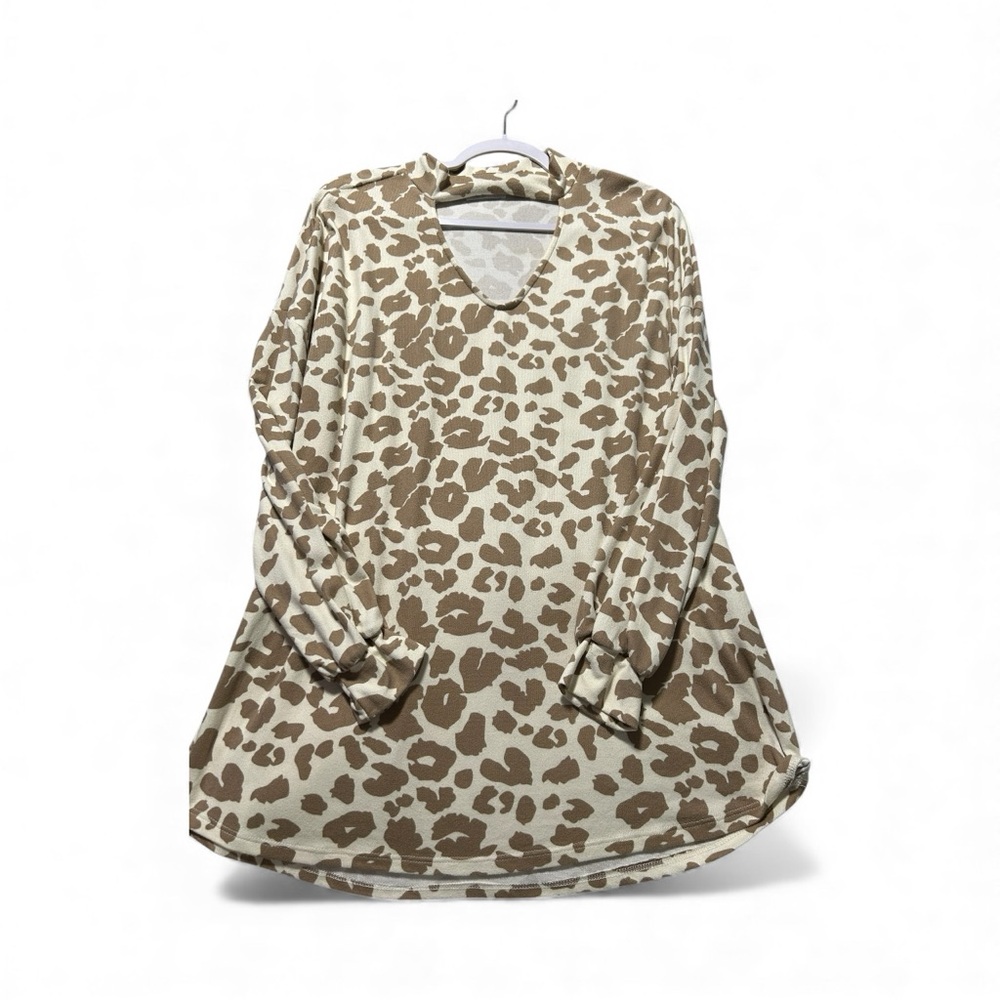 Leopard Print V-Neck Blouse xl